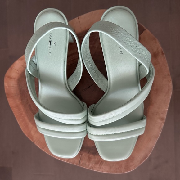 CASLON Lennyn Slingback Sandal - Picture 2 of 4